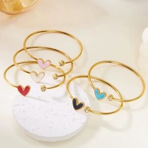 BLACK  Stainless Steel Love Heart Shape Open Bracelet For Women